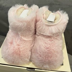 UGG Jesse Bow II Fluff Infant Pink Bootie